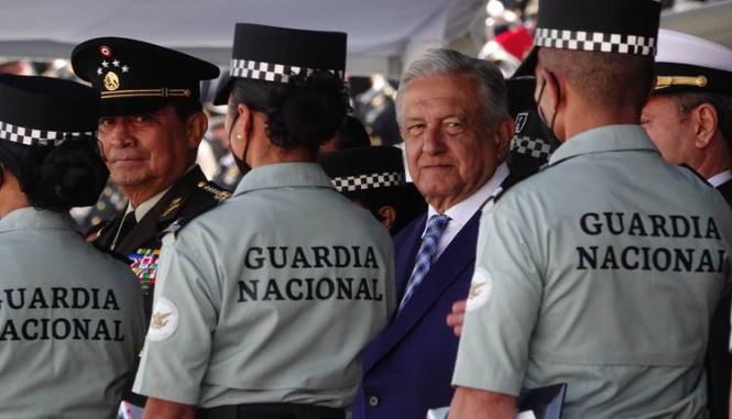 Juez frena incorporación de la Guardia Nacional a Sedena