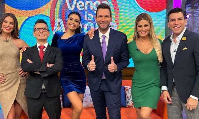 Exconductor de TV Azteca critica a elenco de Venga la Alegría: "Lo que hacen para tragar"