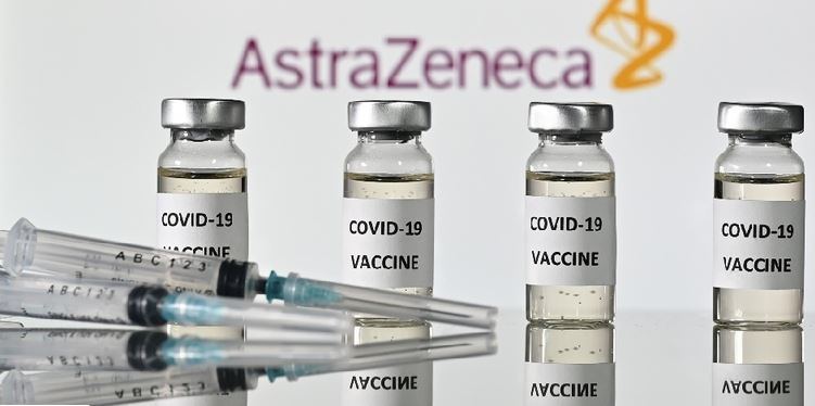 Vacuna contra covid de AstraZeneca protege al menos por 3 meses: estudio