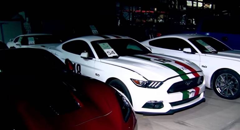 VIDEO: En el lote de 66 carros subastados hay: Porshe, BMW, Lamborghini y Mustang
