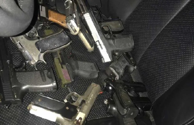 Mando militar de Tijuana viajaba con armas sin permiso