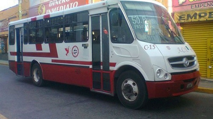 Reducen el número de pasajeros en los camiones de transporte público