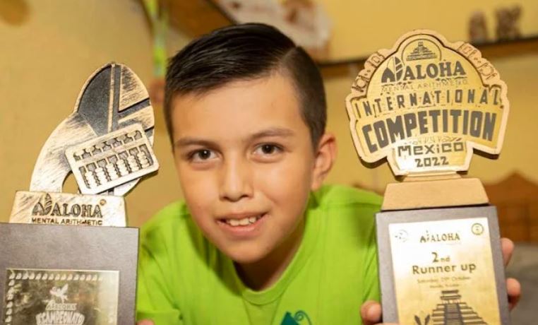 Niño genio queretano irá a Malasia a competir en matemáticas