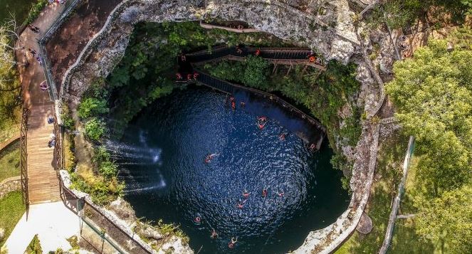 National Geographic hace reportaje sobre cenotes de la Península de Yucatán