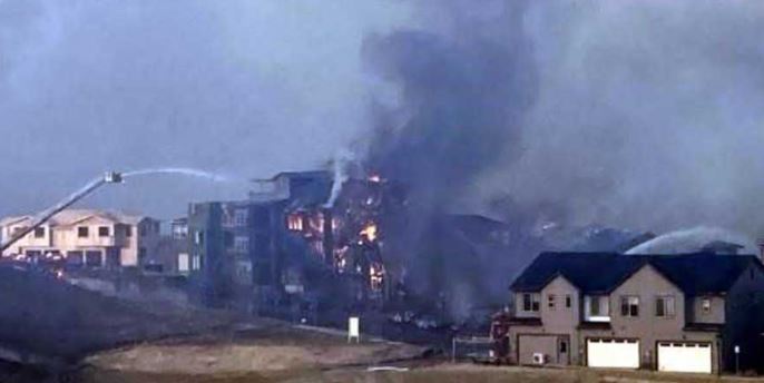 Se incendian 580 casas en Denver