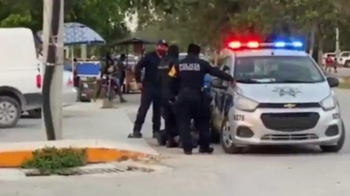 Ejercen acción penal contra cuatro policías de Tulum por feminicidio