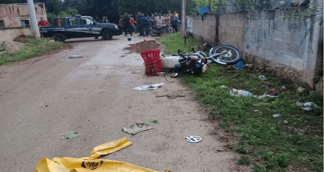 Tragedia en Akil: muere joven motociclista