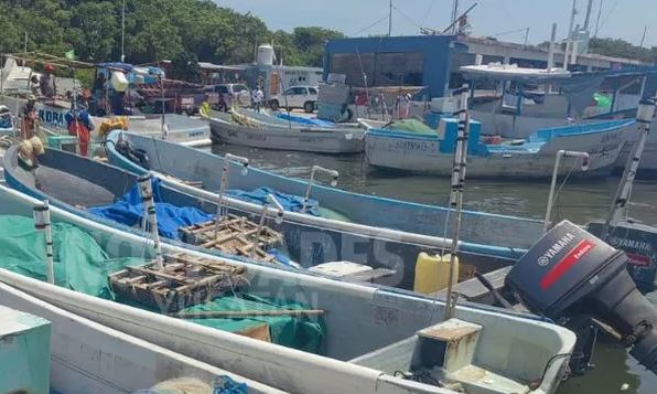 "Modernos piratas" asaltan a pescadores de Progreso y los dejan a la deriva