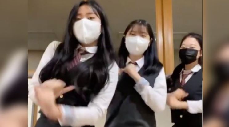 (VÍDEOS) Corea: Así bailan las rolas de Paquita la del Barrio y Jenni Rivera, un éxito en TikTok