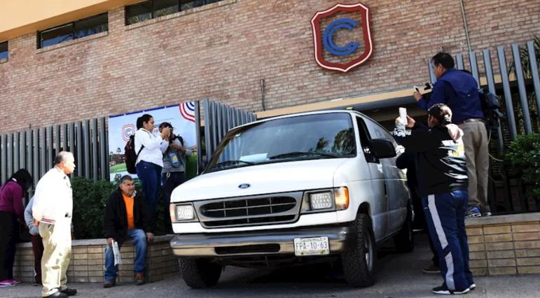 Dan último adiós a maestra y alumno del tiroteo en Torreón