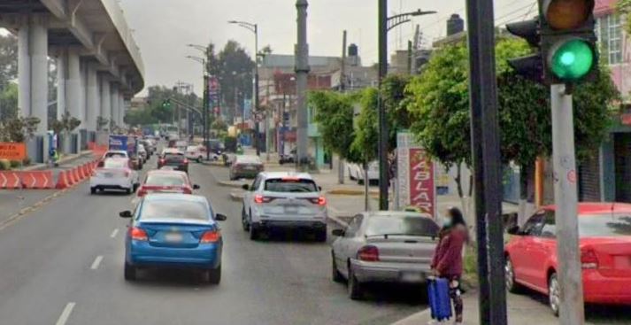 CDMX: Conductor dispara contra un taxi y mata a la pasajera