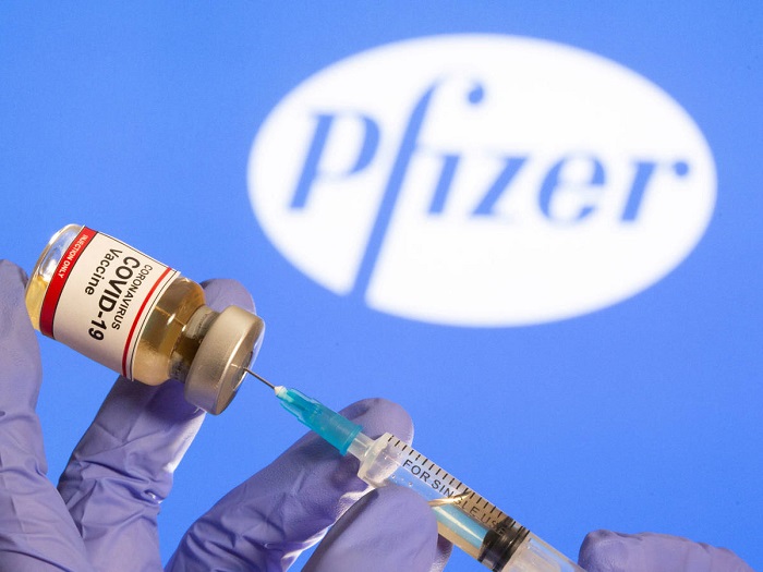 Llegarán menos vacunas contra COVID-19 de Pfizer, confirma López Obrador
