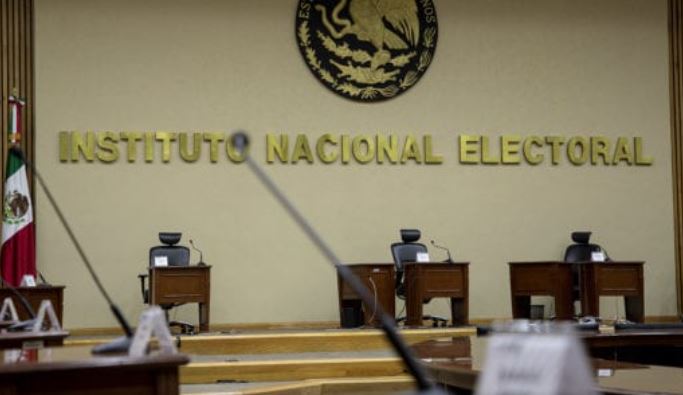 Diputados de Morena se niegan a aumentar presupuesto al INE