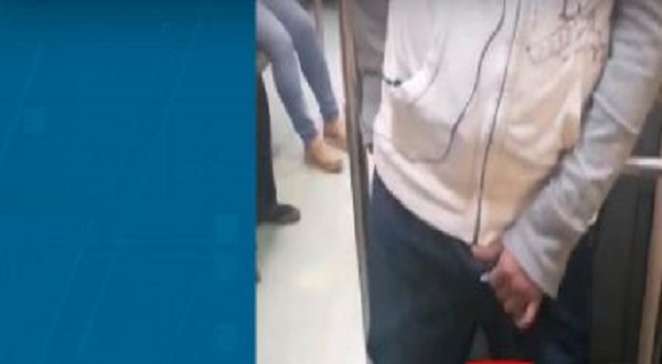 CDMX: Graba a acosador en un vagón del Metro