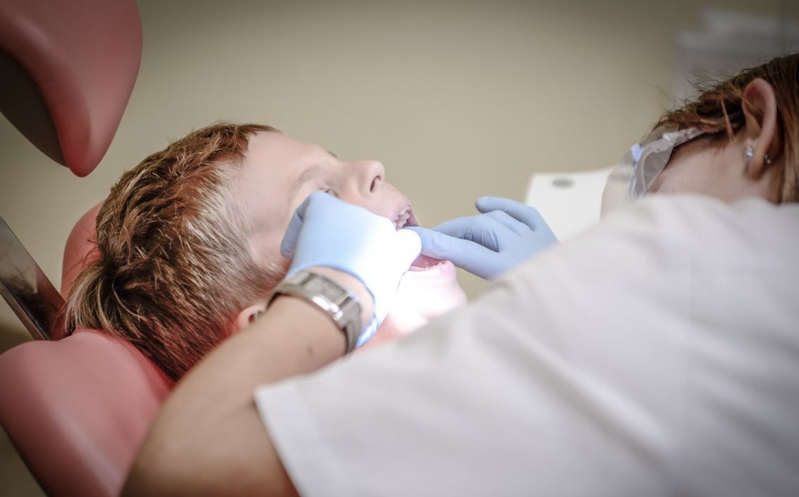 Pequeño de 3 años muere durante visita al dentista