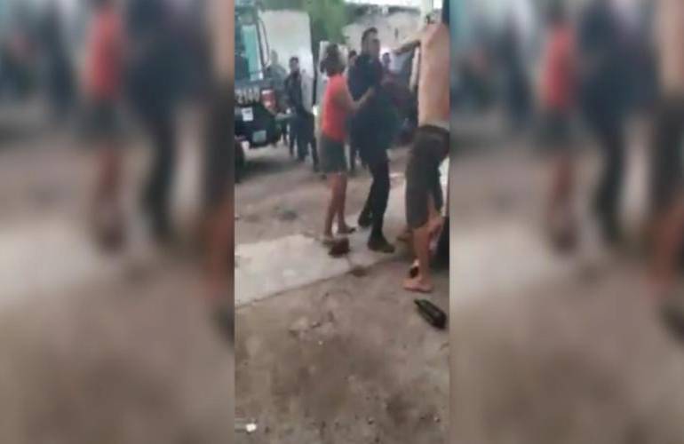 Mérida: Ocho detenidos en batalla campal entre policías y vecinos de Reparto Granjas