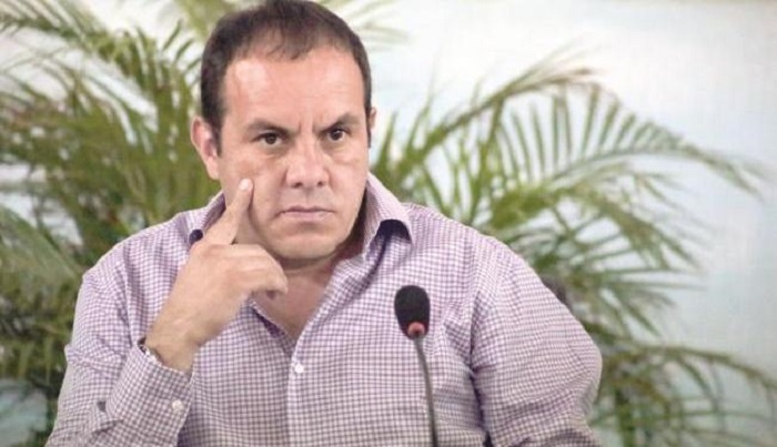 Denuncia a Cuauhtémoc Blanco, por dar trabajo a sus familiares