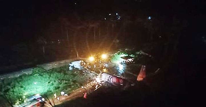 Avión de Air India se estrella con 191 personas a bordo