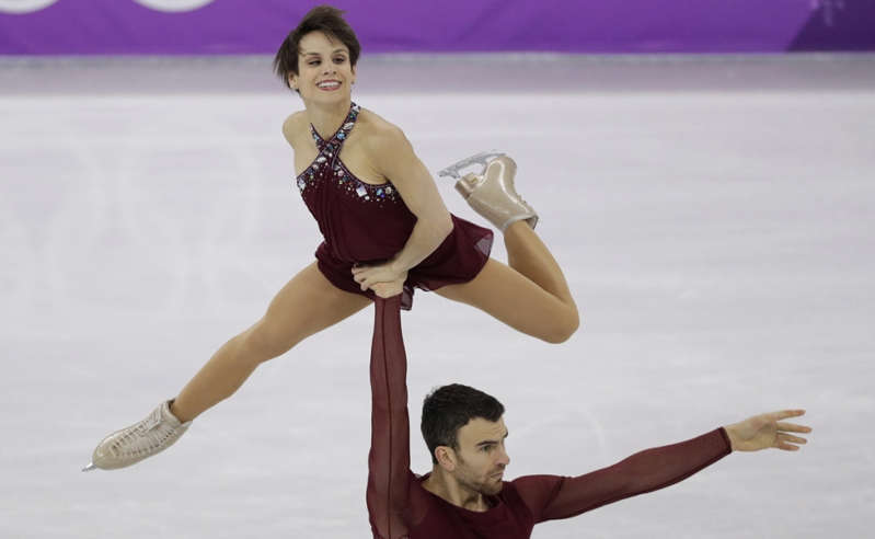 Comentaristas son vetados por llamar "zorra" a la patinadora Meagan Duhamel