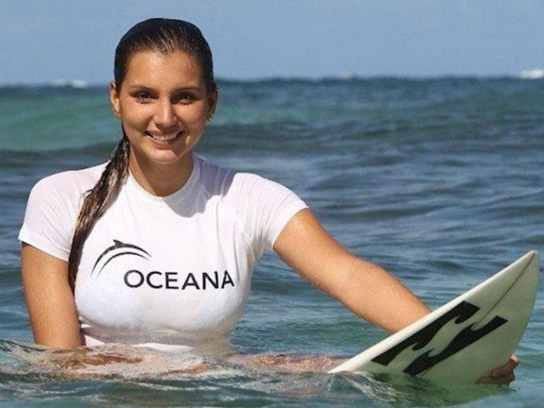 VIDEO: Joven monta una ola de 22.4 metros y rompe récord mundial
