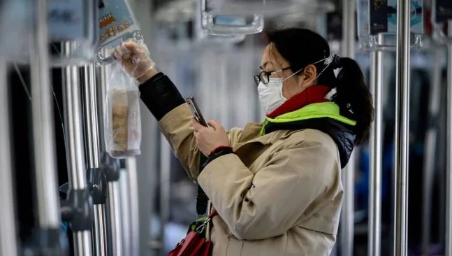 Muertes por Coronavirus en China llega a 2,233