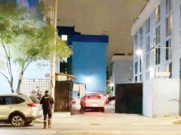 CDMX: Mata a su mujer frente a su hija y luego se suicida