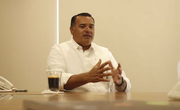 Barrera Concha dice que reactivará la economía en Mérida en su siguiente gestión