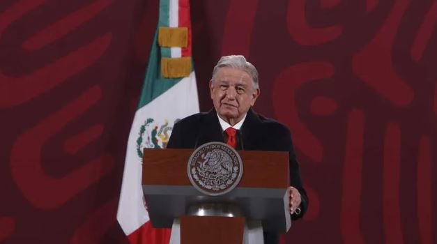 México convulsionado y AMLO pide respetar encuesta para elegir a su candidato