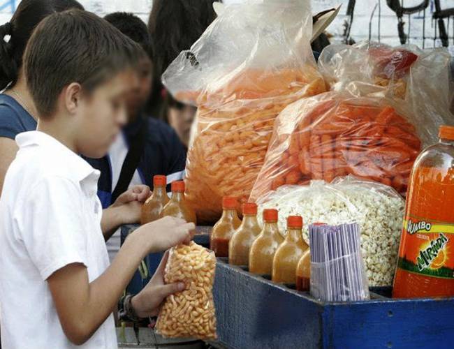 ‘Comida chatarra’ afecta la salud de niños yucatecos