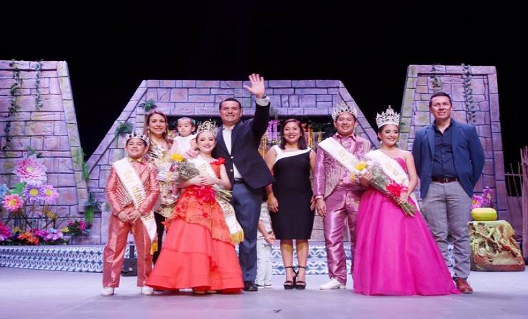 Mérida: Majestuosa coronación de los reyes juveniles e infantiles