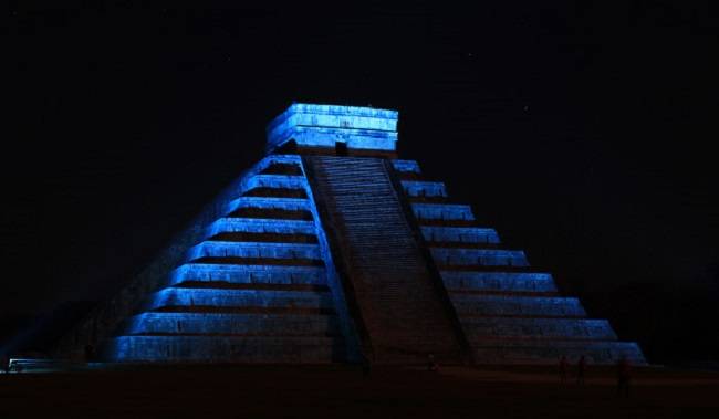 Rayo afecta parte del equipo electrónico de luz y sonido de Chichén Itzá