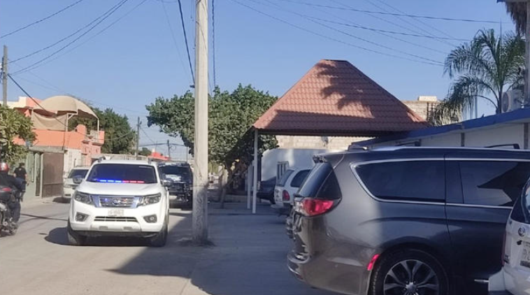 Torreón: Niña de 12 años cae de segundo piso en escuela