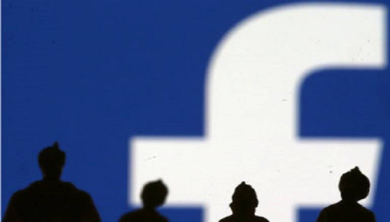 Facebook restringe transmisiones en vivo
