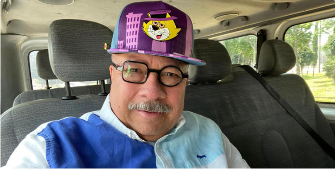 Actor de doblaje, que da voz a Homero Simpson y Winnie Pooh, está grave de salud