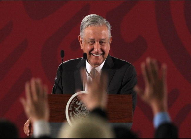 López Obrador llega al millón de suscriptores en YouTube