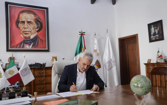 Michoacán se suma a la prohibición de narcocorridos