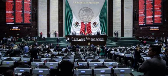 ¿Crisis? Diputados no la conocen: se dan su aguinaldo de $328 mil ¿Tú cuanto tendrás?