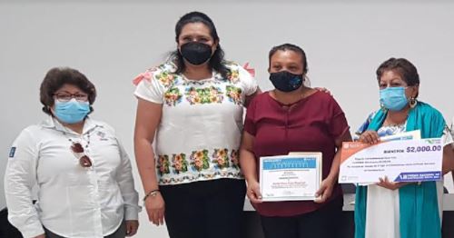 Premian a comités de contraloría social de tres comunidades de Yucatán