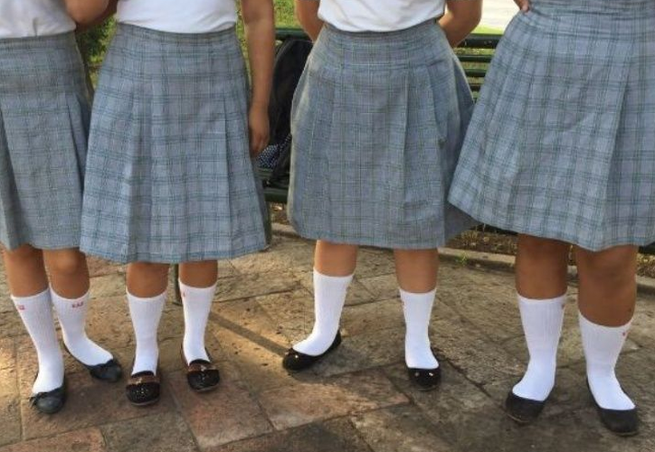 Alumnas de la UNAM  acusan a maestros de usar lentes con cámaras para grabarlas