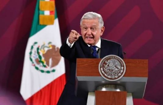 “Que los liberen si no los voy a acusar con sus papás”: AMLO dice a narcos secuestradores