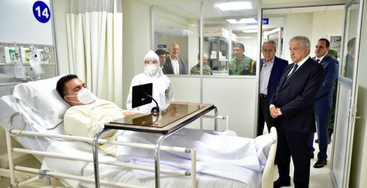 ISSSTE admite que la foto de AMLO sin cubrebocas en hospital es una farsa