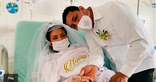 Pareja se casó en un hospital para cumplir el último deseo de la novia antes de morir