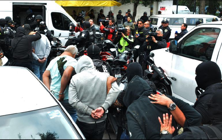 Liberan a 27 de 31 detenidos en operativo contra "La Unión Tepito"