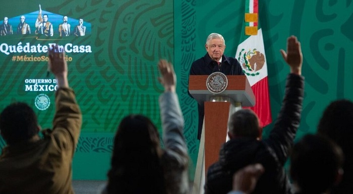 Las conferencias diarias no son propaganda, según López Obrador
