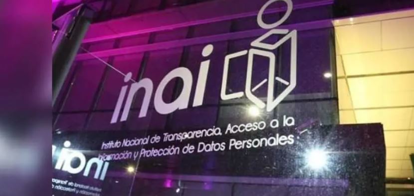 Consejo del INAI llama a proteger datos de Loret y analizar sanción a AMLO