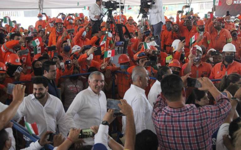 (VÍDEO) Abuchean a Adán Augusto y Octavio Romero en la refinería de Tabasco