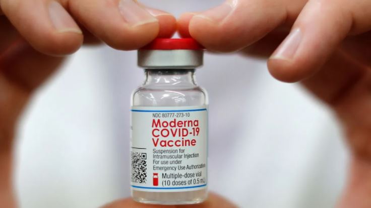 Vacuna "Moderna" da mayor protección contra hospitalización que Pfizer: CDC