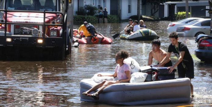(VÍDEO) Ya suman 27 muertes en Florida por paso del huracán “Ian”