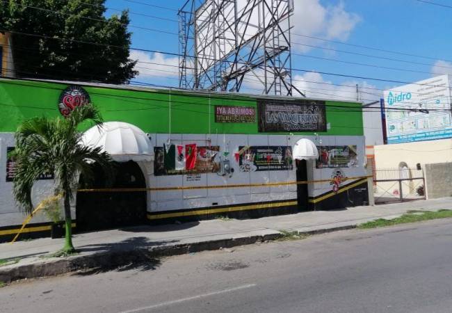 Vigilantes robaban pantalla plana en bar de la Canek, en Mérida