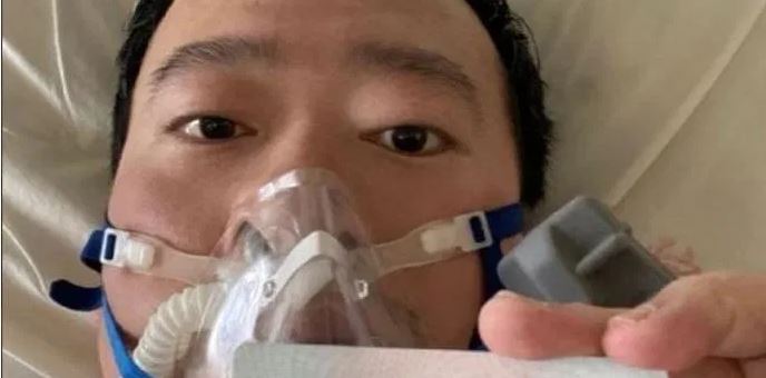 Muere el doctor Li Wenliang, quien alertó del coronavirus en Wuhan